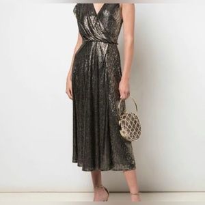 Alice & Olivia metallic drape front Roxy dress. Size 6.